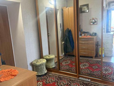 квартира за адресою Космонавтів вул., 146