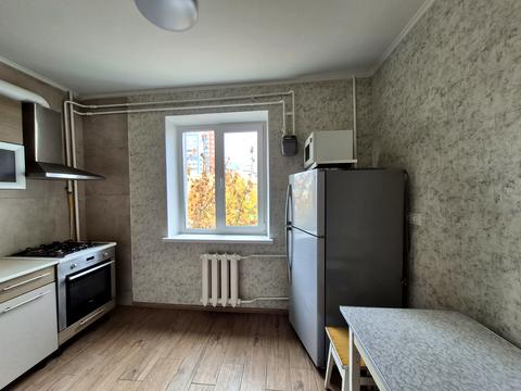квартира по адресу Ларисы Руденко ул., 8