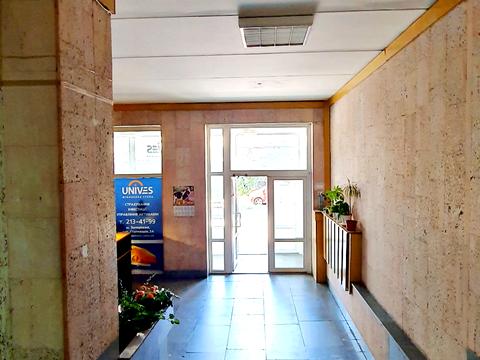 комерційна за адресою Нижньодніпровська вул., 8