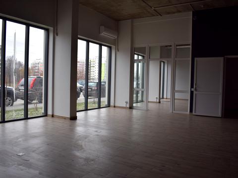 комерційна за адресою Стрийська вул., 111-В