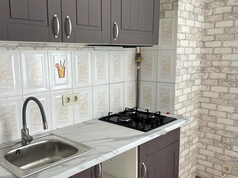 квартира за адресою Кропивницького вул., 12