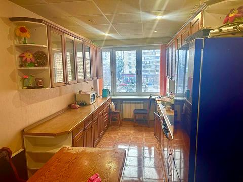 комната по адресу Леси Украинки бульв., 21-А