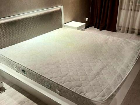 квартира по адресу Драгоманова ул., 6/1