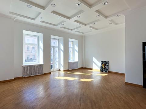 комерційна за адресою Богдана Хмельницького вул., 30/10