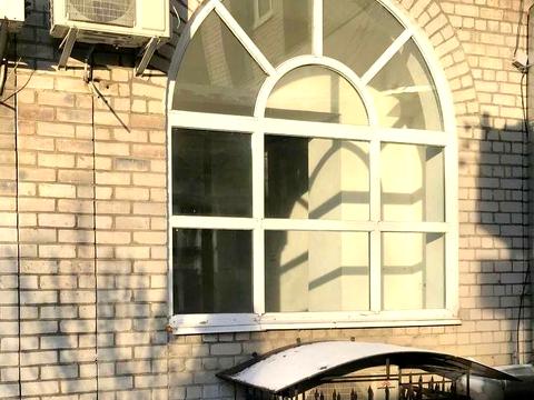 комерційна за адресою Княжий Затон вул., 14
