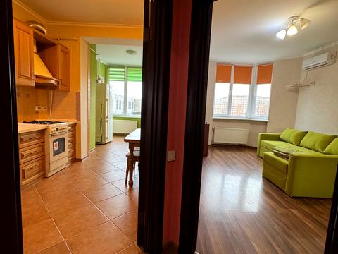 квартира за адресою Житня вул., 9