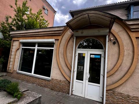 комерційна за адресою Смілянська вул., 103