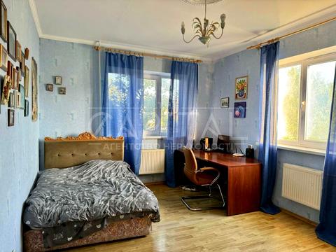 дом по адресу Києво-Святошинський