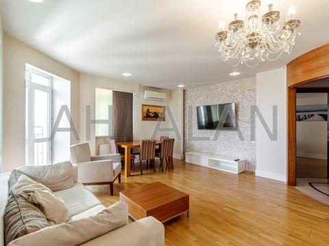 квартира за адресою Володимира Івасюка просп. (Героїв Сталінграду), 53-Б