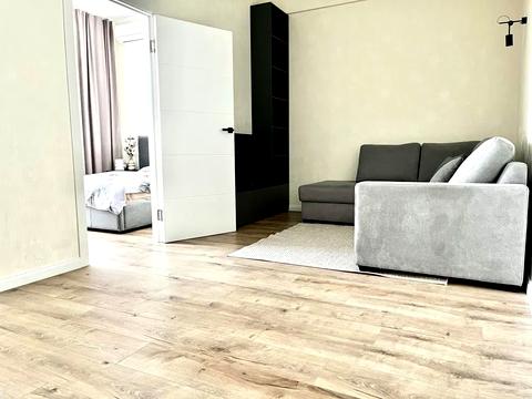 квартира за адресою Лабораторний пров., 7