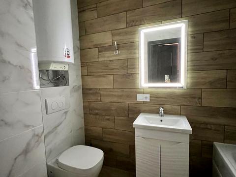 квартира за адресою Софії Русової вул., 7-А