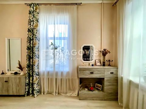 квартира за адресою Шота Руставелі вул., 32