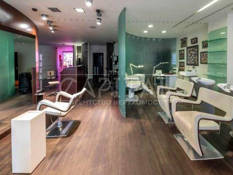 комерційна за адресою Саксаганського вул., 120