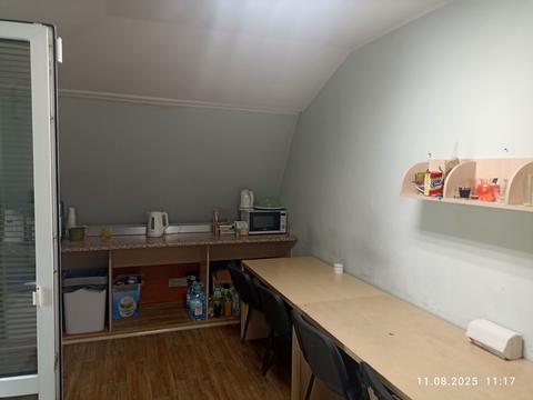 коммерческая по адресу Староказацкая ул. (Комсомольская), 50