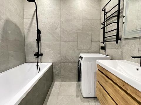 квартира по адресу Молодіжна ул., 4