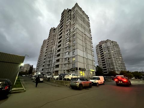 квартира за адресою Академіка Булаховського вул., 5-Д