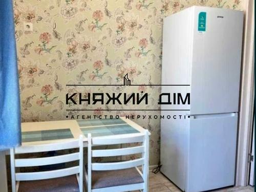 квартира по адресу Чернобыльская ул., 22