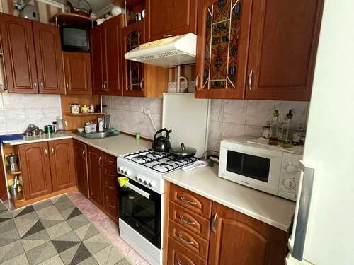 квартира за адресою Кирила Трильовського вул., 28