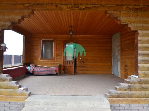 будинок за адресою с. Микитинці, Черепкова, 43