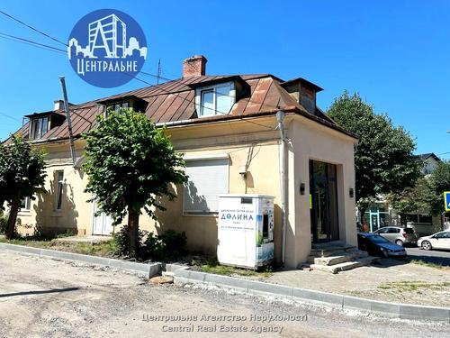 комерційна за адресою Марка Черемшини вул., 2