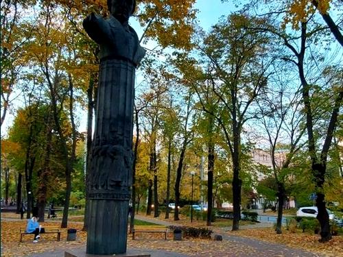 квартира за адресою Київ, Юрія Іллєнка вул. (Мельникова), 18-А
