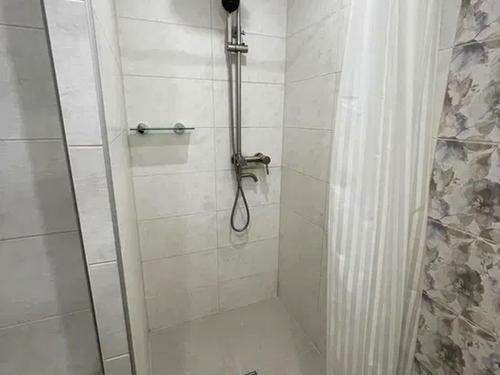 квартира за адресою Леся Курбаса просп., 18