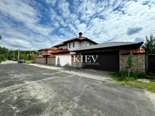 будинок за адресою с. Романків, Лісова вул.