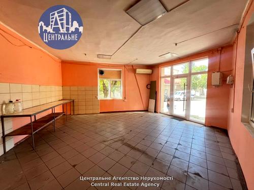 комерційна за адресою Марка Черемшини вул., 2