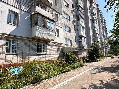 квартира за адресою Василя Макуха вул. (Червонопартизанська), 30