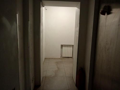 комерційна за адресою Академіка Городоцького, 4