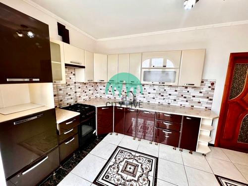 квартира за адресою Залізнична вул., 4в