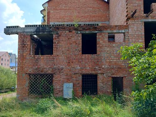 дом по адресу Трускавец, Романа Різняка ул.