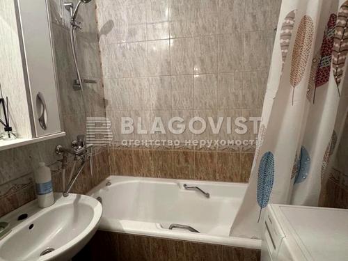 квартира по адресу Чистяковская ул., 7