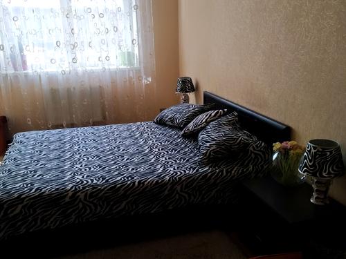 квартира за адресою Джорджа Вашингтона вул. (Батальна), 4в