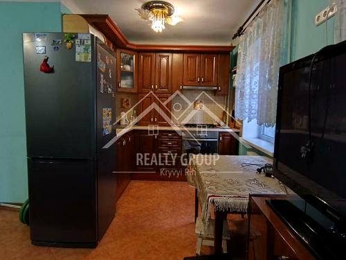 квартира по адресу Віктора Оцерклевича вул. (Курчатова), 5