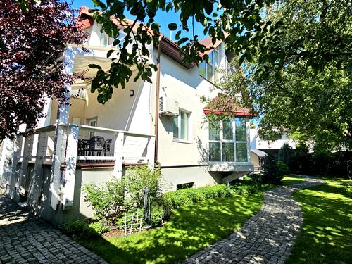 дом по адресу 11-та Садова, 42