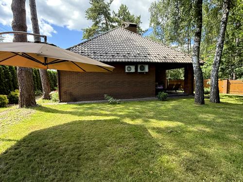 будинок за адресою Вишнева, 41А
