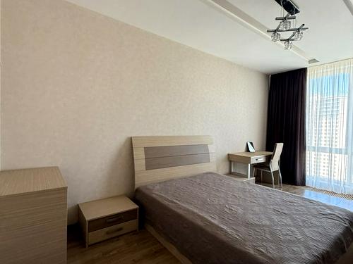 квартира за адресою Генуезька вул., 24д