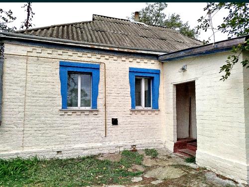 дом по адресу Шкільна, 2