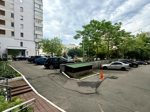 квартира за адресою Єжи Ґедройця вул. (Тверська), 2