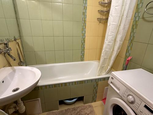 квартира за адресою Симиренка вул., 5-В