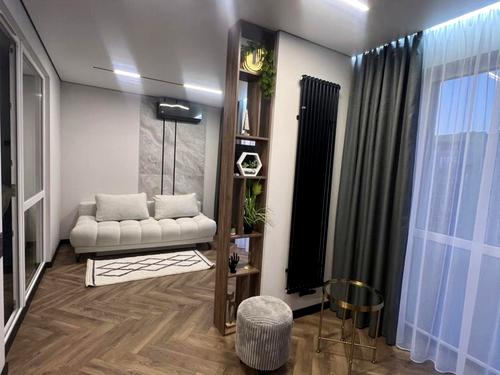 квартира за адресою Угорська вул., 14е