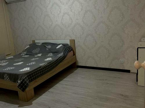 квартира по адресу Дружбы Народов ул., 244