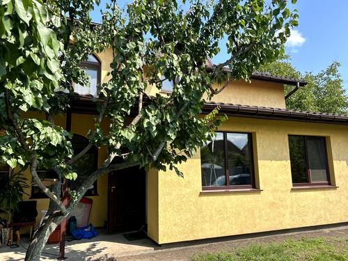 будинок за адресою Київ, Садовая 56 Осокорки