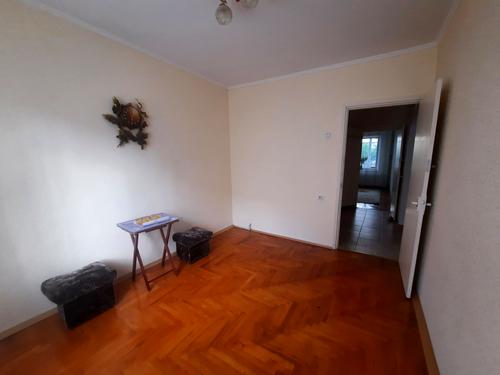квартира за адресою Леся Курбаса вул., 2