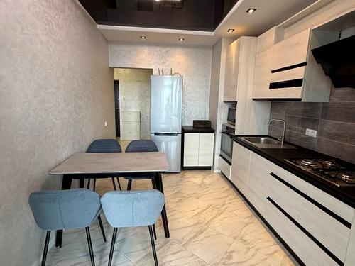 квартира по адресу Червоной Калины просп., 35в