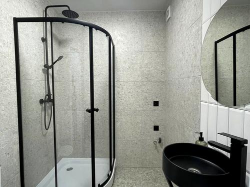 квартира за адресою Будівельників вул., 5