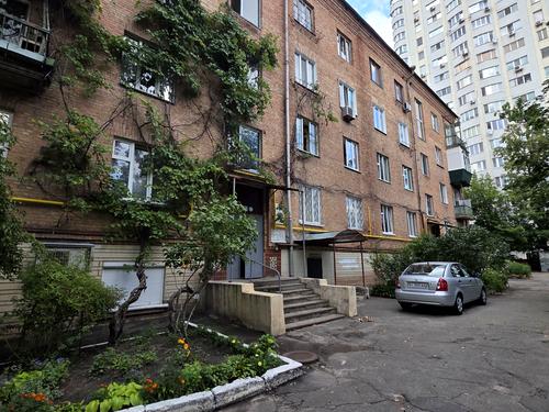 квартира за адресою Верховинна вул., 39