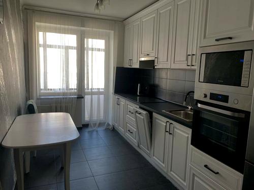 квартира за адресою Варшавська вул., 65