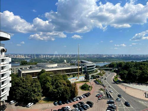квартира за адресою Івана Мазепи вул. (Січневого Повстання), 16